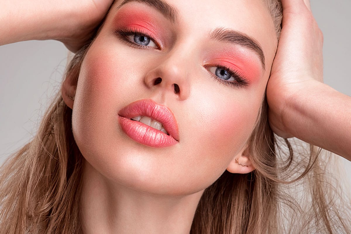 Ou mettre la pourdre Bronzante et le Blush?